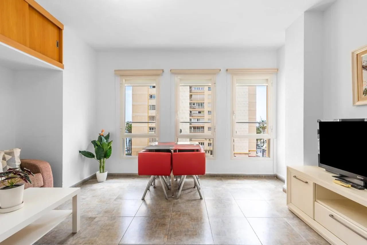 Wintowinrentals La Malagueta Buena Ubicacion, Wifi Málaga 0*,  Spagna