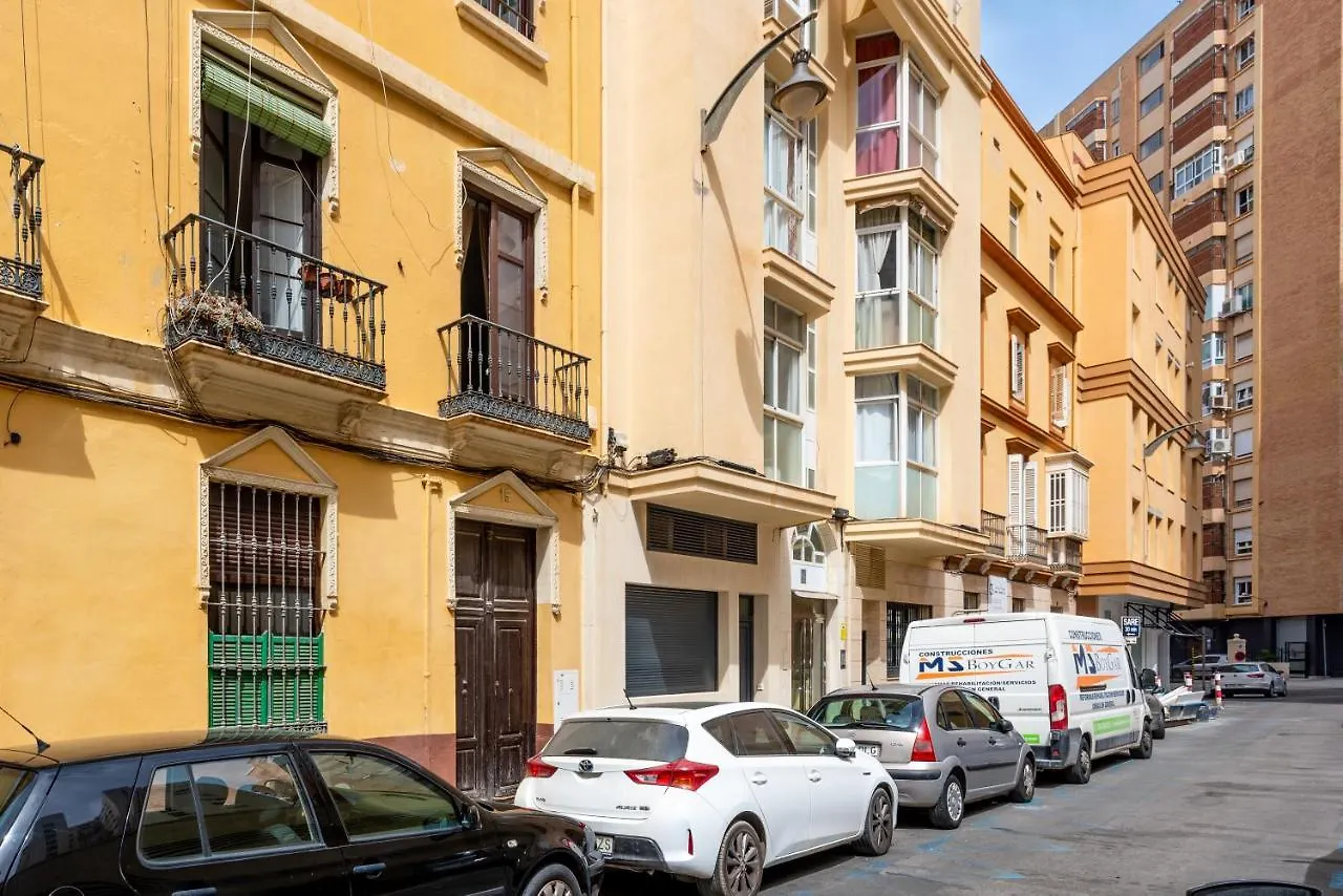 Wintowinrentals La Malagueta Buena Ubicacion, Wifi マラガ 0*,